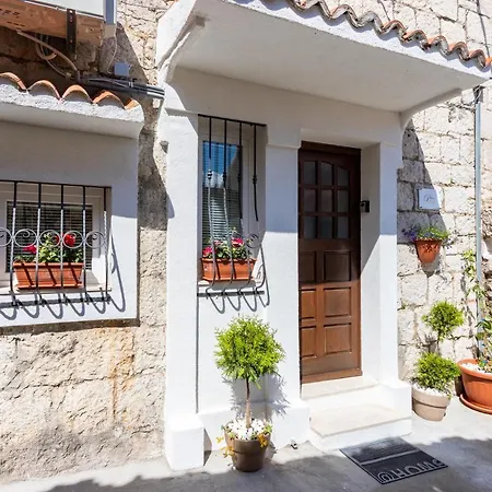 Appartement Petra Heritage *