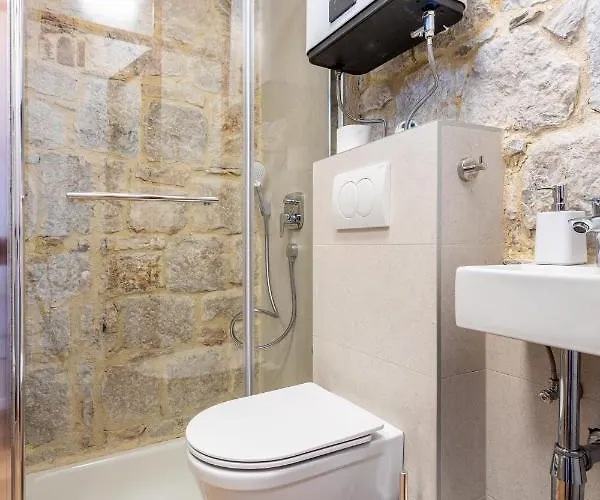 Petra Heritage * Split