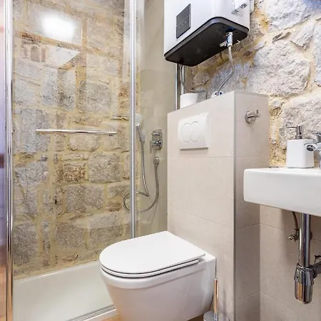 Petra Heritage * Сплит