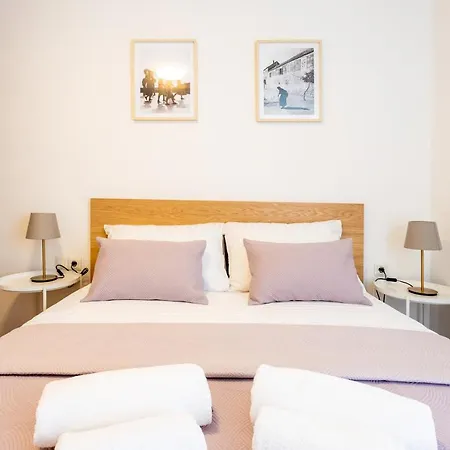 Апартаменты Petra Heritage *